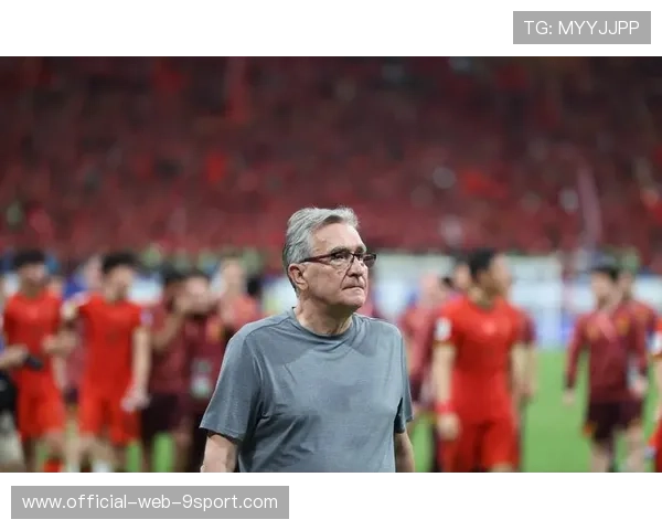 国足教练团队战术研究与创新实践探索,国足教练组人员资料 国足教练团队战术研究与创新实践探索,国足教练组人员资料