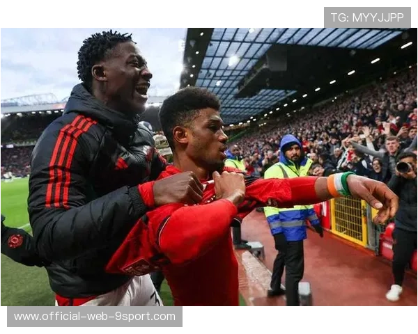 曼联青训迎来高峰，年轻球员有望一飞冲天